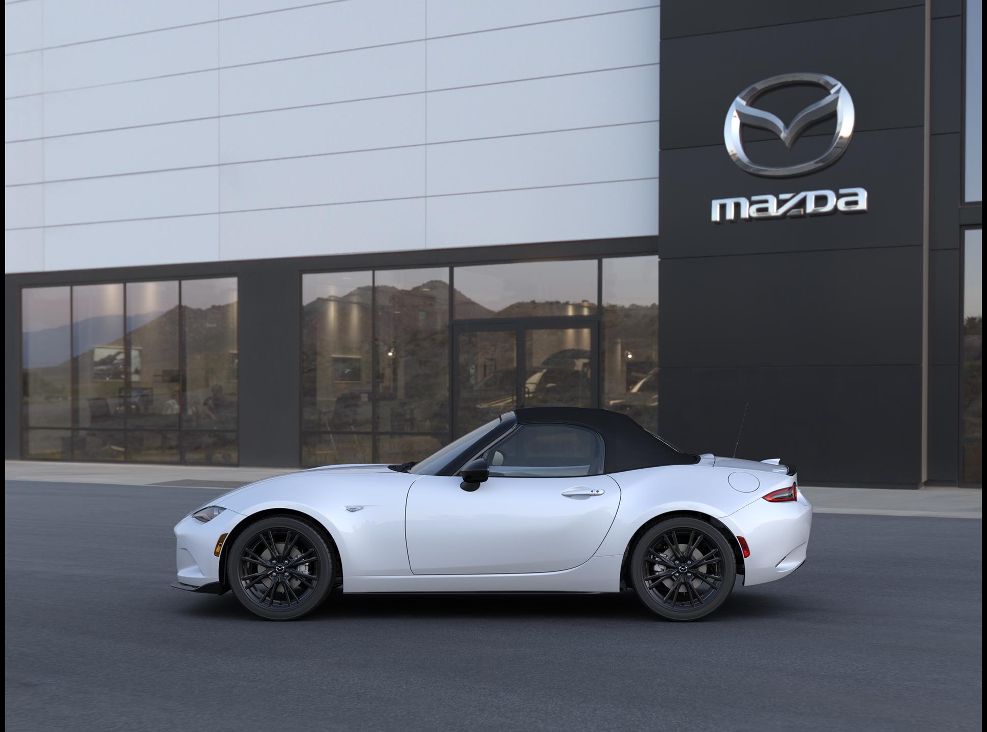 2025 Mazda MX-5 Miata Miata photo 3