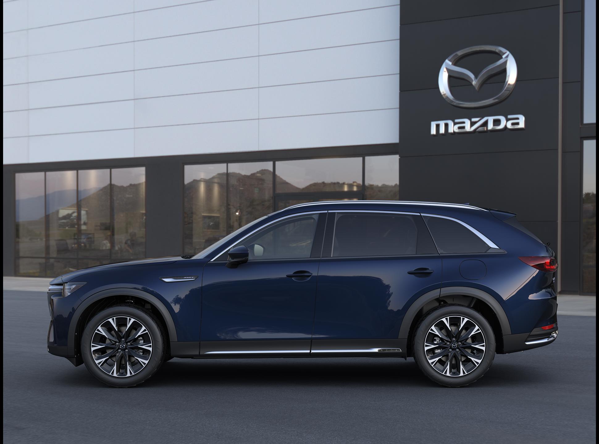 2026 Mazda CX-90 Premium Plus photo 3